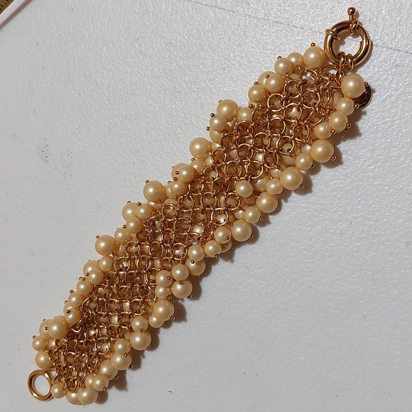 J.crew Retro Vintage Faux Pearl Bead Cluster Gold Tone Cha Cha Bracelet - Picture 4 of 6